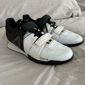 Men’s Reebok Lifters